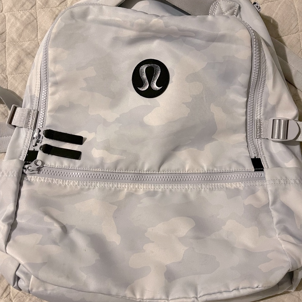 White camo New crew 22L Lululemon backpack